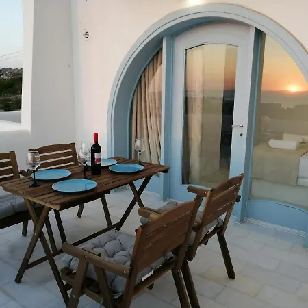 Plaka's House Seaside View 펜션